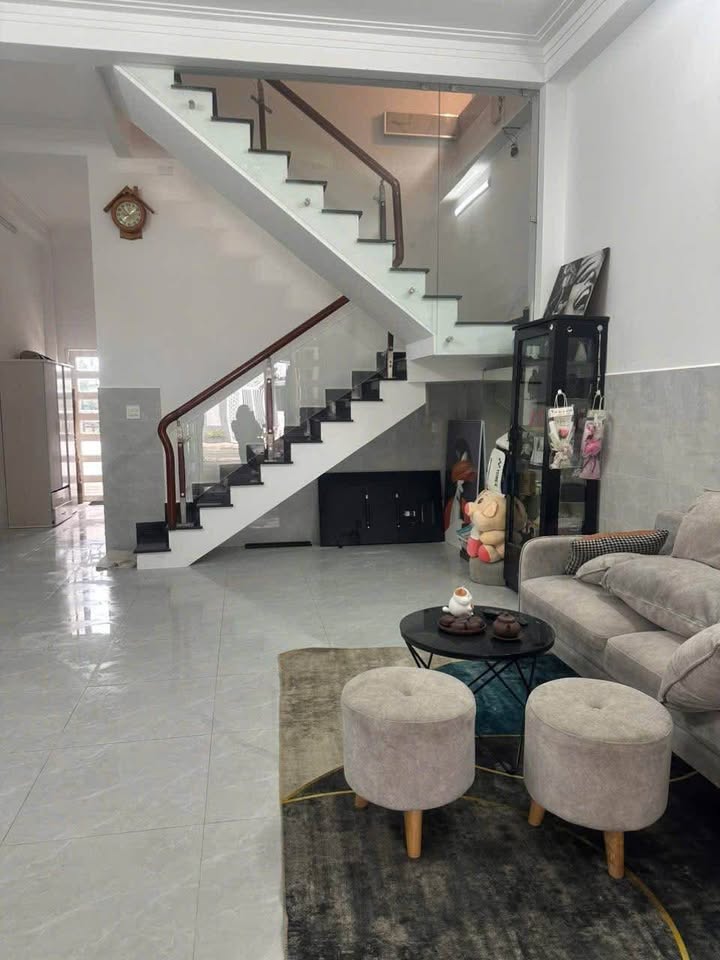 Nhà cho thuê tại Nam Phương City, 3PN, giá 6 triệu - Không thể bỏ lỡ!