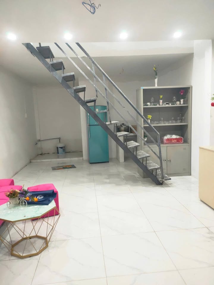 Nhà bán chính chủ tại Bình Chánh 52m² giá 750 triệu - Nội thất đầy đủ, vào ở ngay!