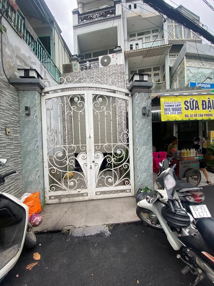 Cho thuê mặt bằng vỉa hè Đỗ Tấn Phong, Phú Nhuận 10m² - Giá cực tốt cho kinh doanh ngay!