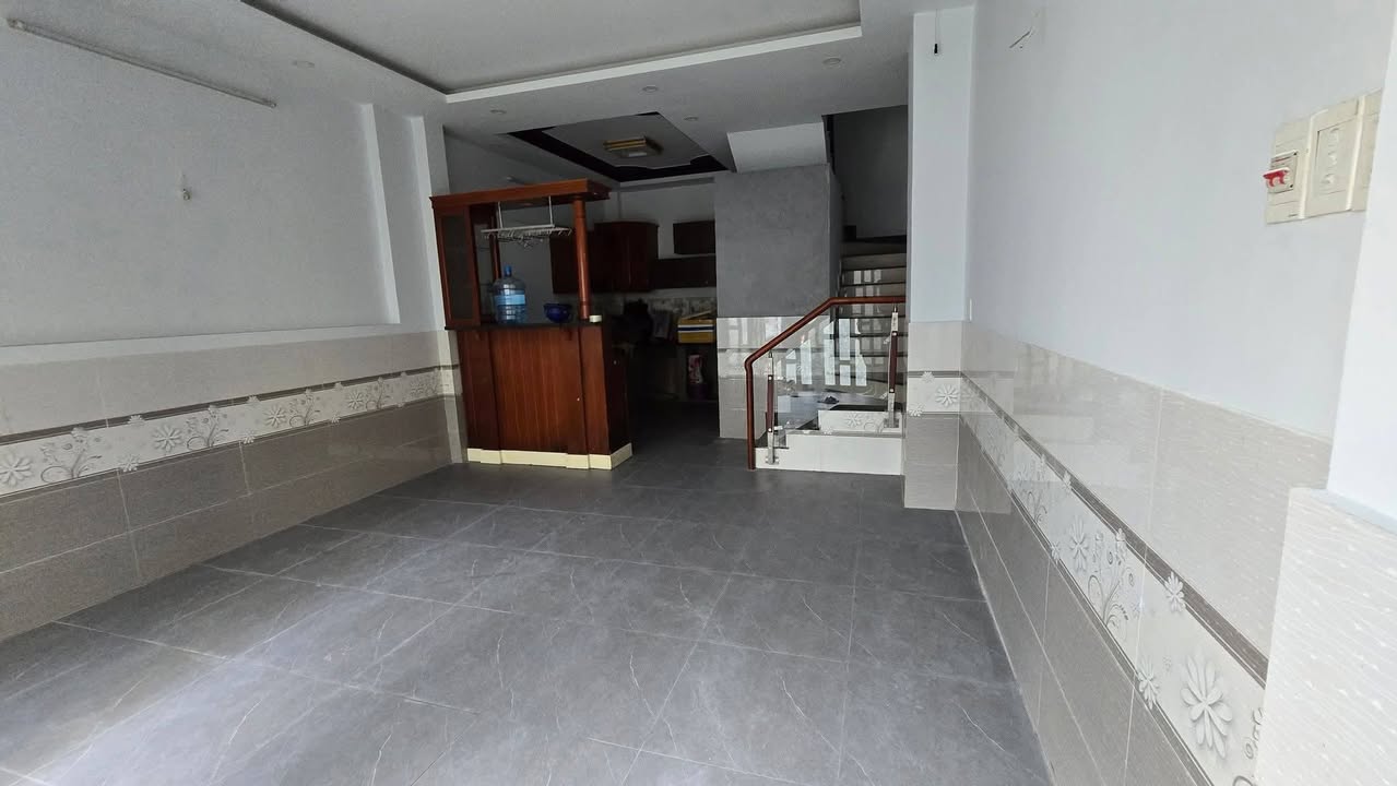 Nhà cho thuê tại Quang Trung, Gò Vấp 40m² giá 16 triệu - Hẻm xe hơi thuận tiện!