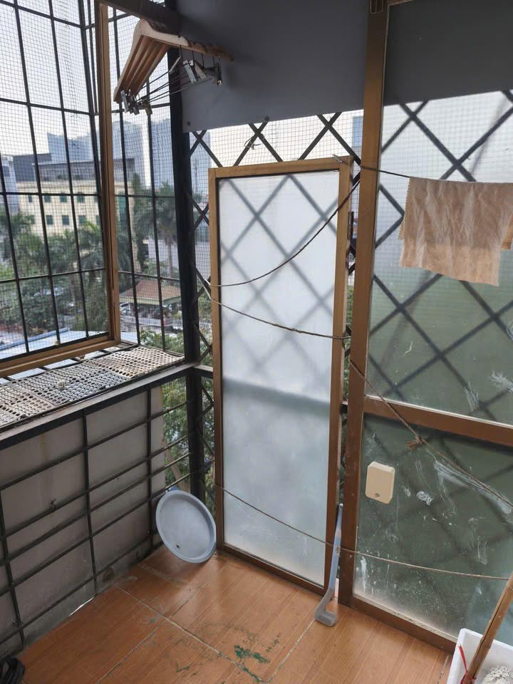 Căn hộ Chung cư Lạc Trung Hai Bà Trưng 58m² giá 4.6 tỷ - Nhà thoáng mát, ánh sáng tự nhiên!