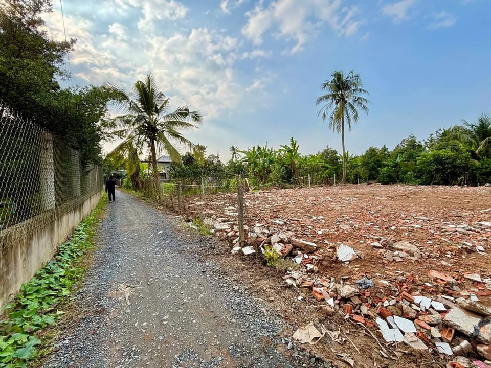 Đất thổ cư Xã Bình Phú 100m² giá chỉ 280 triệu - Cơ hội đầu tư tuyệt vời!