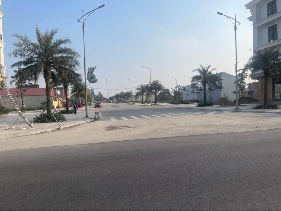 Đất mặt tiền đường Hàm Nghi, Thạch Đài, 200m² - Cơ hội đầu tư tuyệt vời!