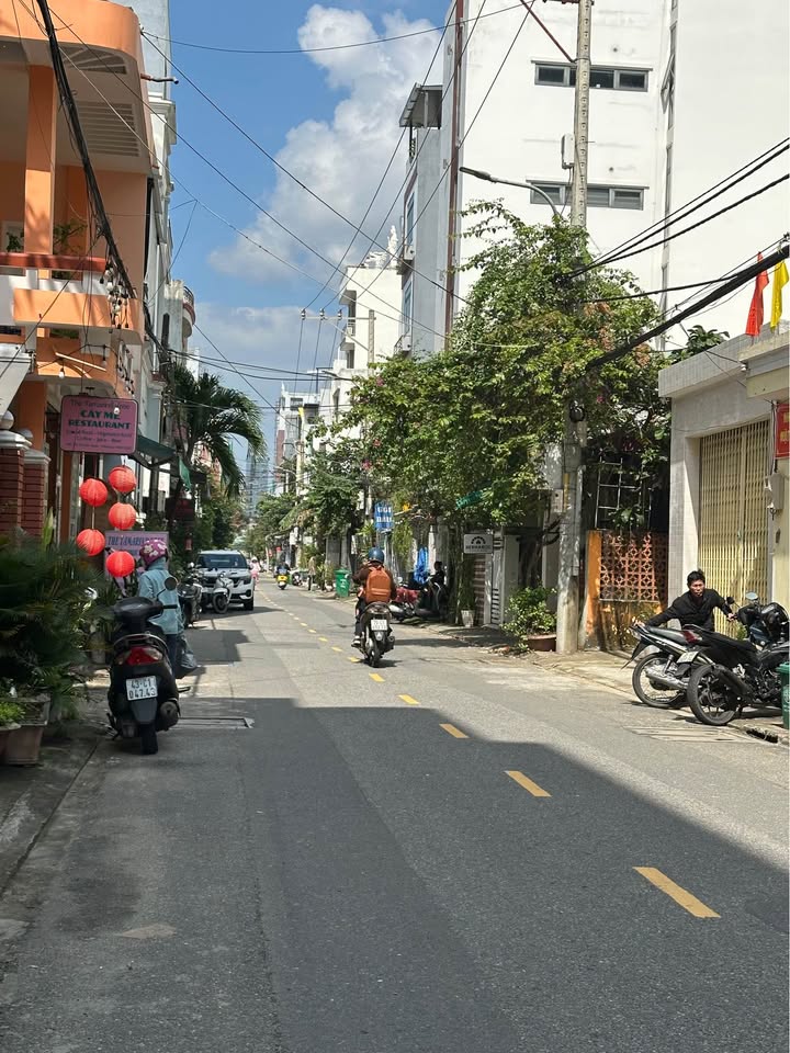 Đất lô góc 120m² tại biển Mỹ Khê - Đầu tư sinh lời ngay!