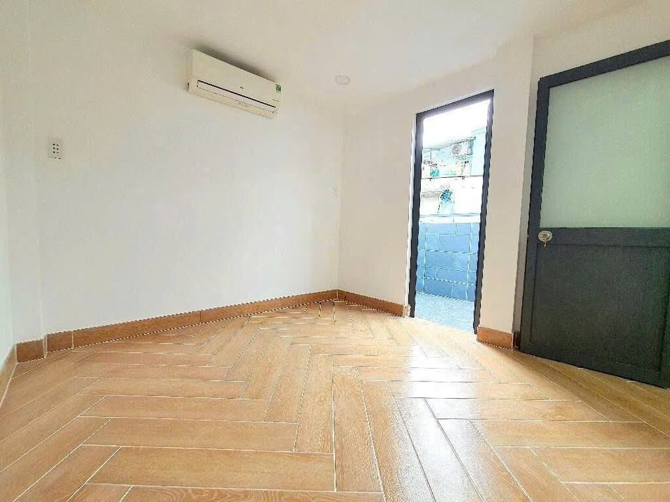 Nhà riêng Phường 3, Gò Vấp 21m² giá 2.85 tỷ - Vị trí đắc địa gần sân bay!