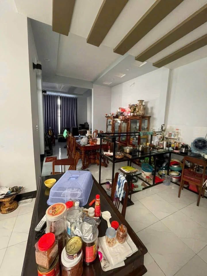 Nhà cấp 4 Phú Tài, Phan Thiết 155m² giá 2.5 tỷ - Đầy đủ tiện nghi, sẵn sàng ở ngay!