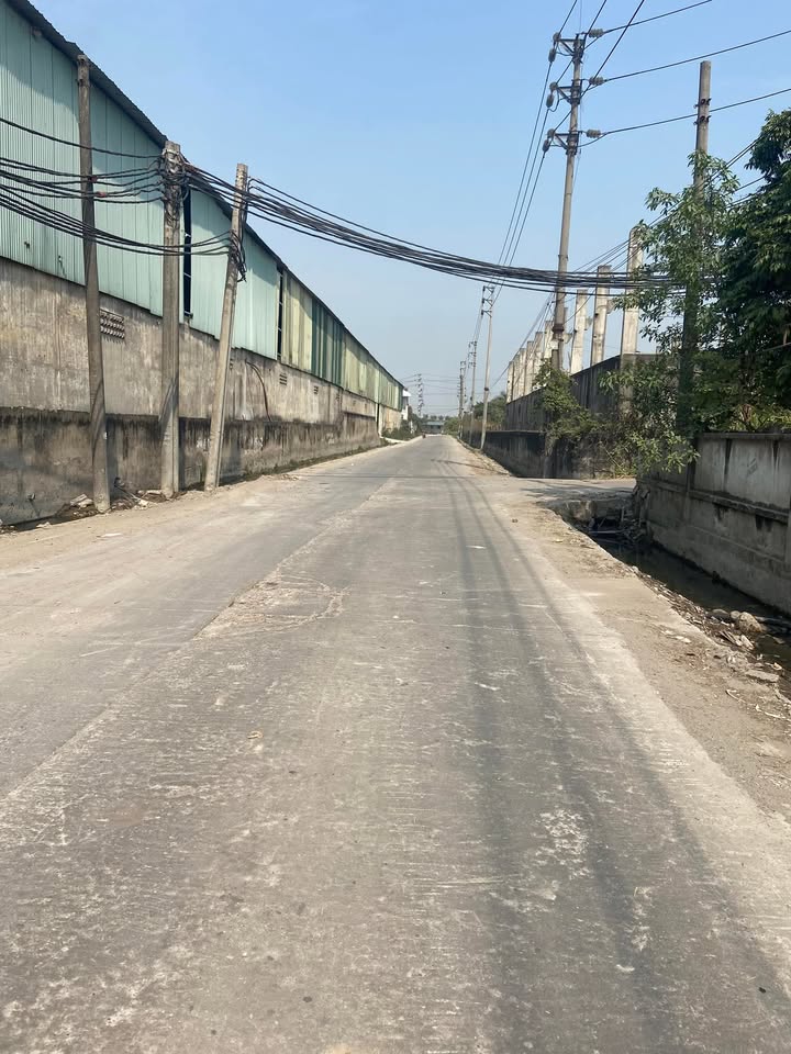 Kho/xưởng sản xuất tại Bắc Ninh 2000m² giá 100 triệu - Phù hợp cho ngành nhựa!