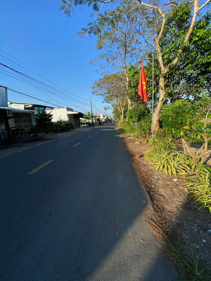 Đất nền 3200m² Trường Xuân, Thới Lai, Cần Thơ giá 1.8 tỷ - Đầu tư sinh lời tiềm năng!