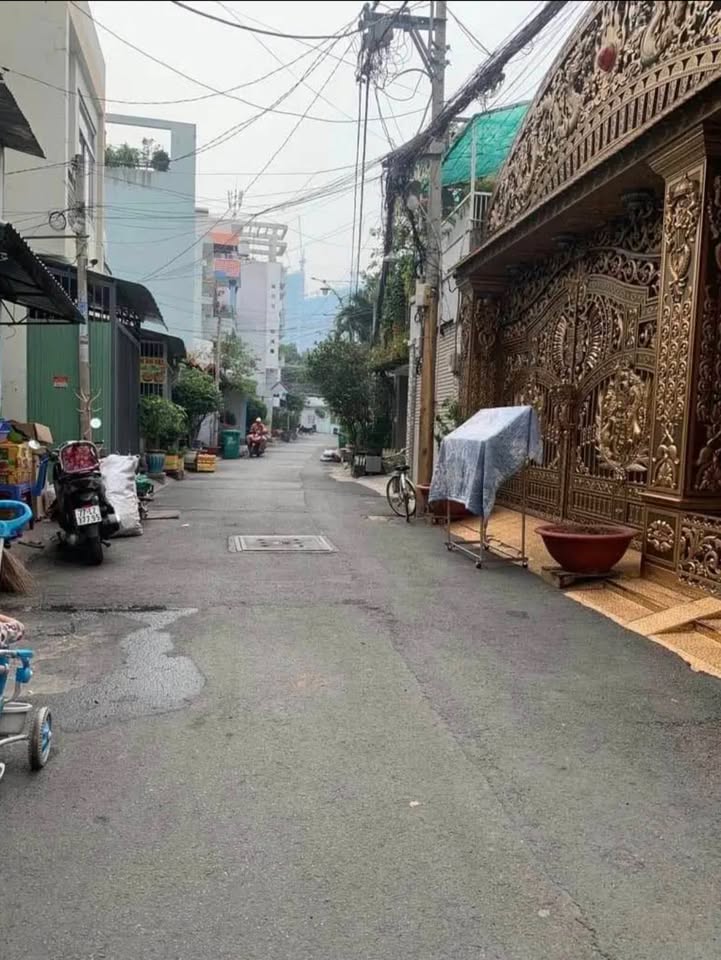 Dãy trọ 20 phòng Huỳnh Tấn Phát Quận 7 diện tích 275m² - Đầu tư sinh lời lâu dài!