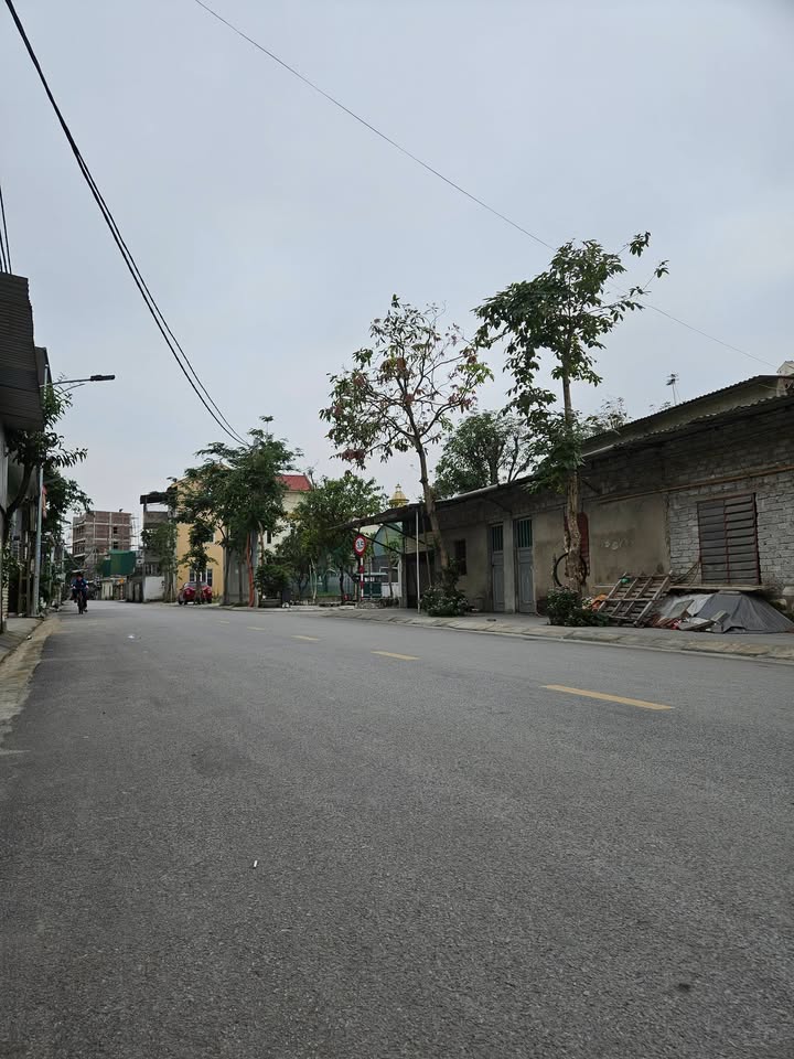 Đất nền Phường Trường Thi, TP Vinh 175.7m² giá 10 tỷ - Vị trí trung tâm sầm uất!