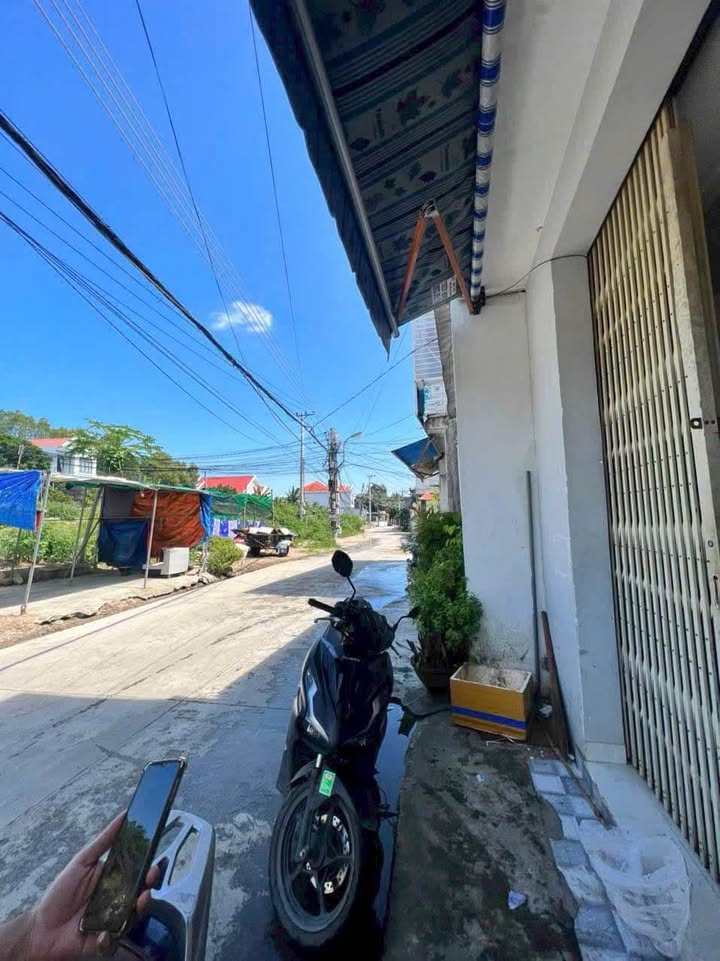 Nhà cho thuê 2 phòng ngủ tại 18 Vũng Đình, Hòn Nghê - Thỏa thuận giá tốt!