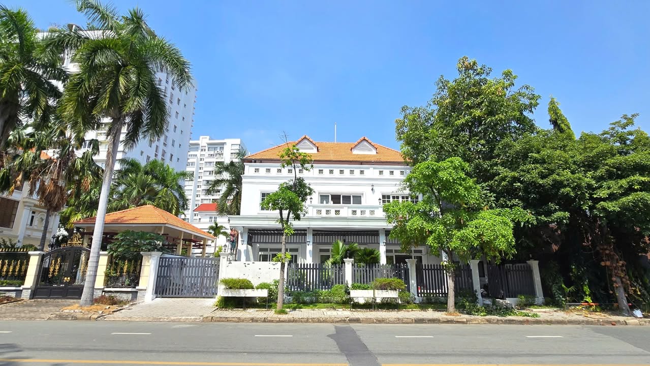 Biệt thự đơn lập khu Nam Thông 2 465m² giá Thỏa thuận - Sổ đỏ chính chủ!