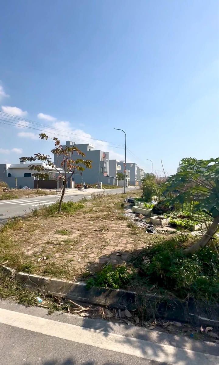 Bán lô đất KĐT Tân Thành, Uông Bí 120m² - Đầu tư sinh lời tuyệt vời!