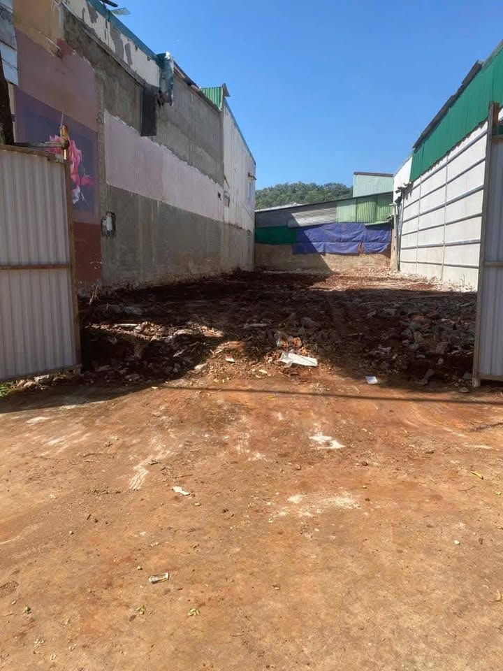 Đất nền Hùng Vương Quảng Phú 195m² giá 12.5 tỷ - Full thổ cư, vị trí đắc địa!