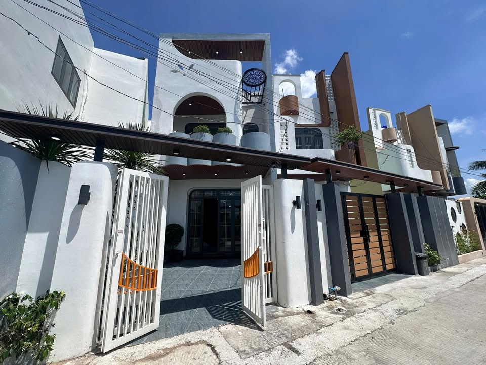 Nhà 2 Tầng Khu Dân Cư Long Trạch, Cần Đước 104m² Giá 2.55 Tỷ - Hỗ Trợ Vay 70%