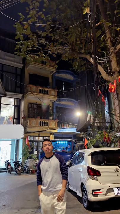 Nhà phố Minh Khai 35m² giá 8.8 tỷ - Bớt 200 triệu, cơ hội không thể bỏ lỡ!