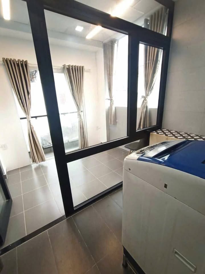 Căn hộ 2PN 276 Bùi Viện, Quận 1 chỉ 6 triệu - Full nội thất, trống ngay!