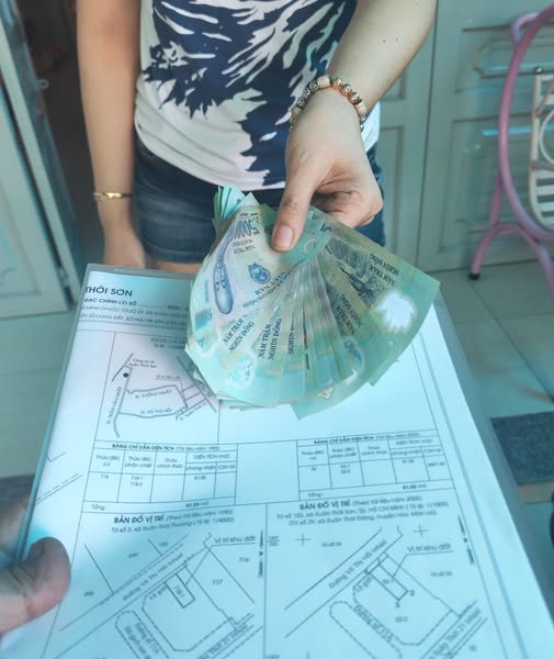 Đất thổ cư Hóc Môn 83m² giá 5.2 tỷ - Sổ hồng chính chủ, vị trí đắc địa!