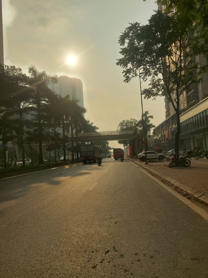 Nhà riêng biệt tại Văn La, Hà Đông 50m² - Giá thuê mềm, phù hợp cho gia đình và văn phòng!