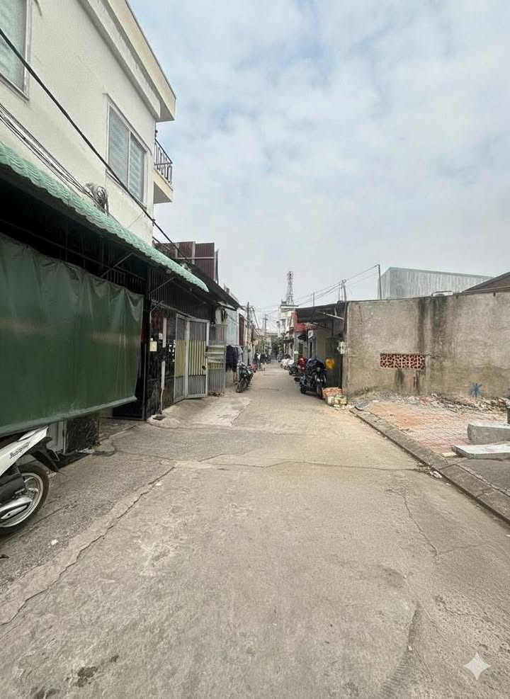 Đất nền phường Trung Mỹ Tây, quận 12 100m² giá 4 tỷ - Tiện xây dựng ngay!