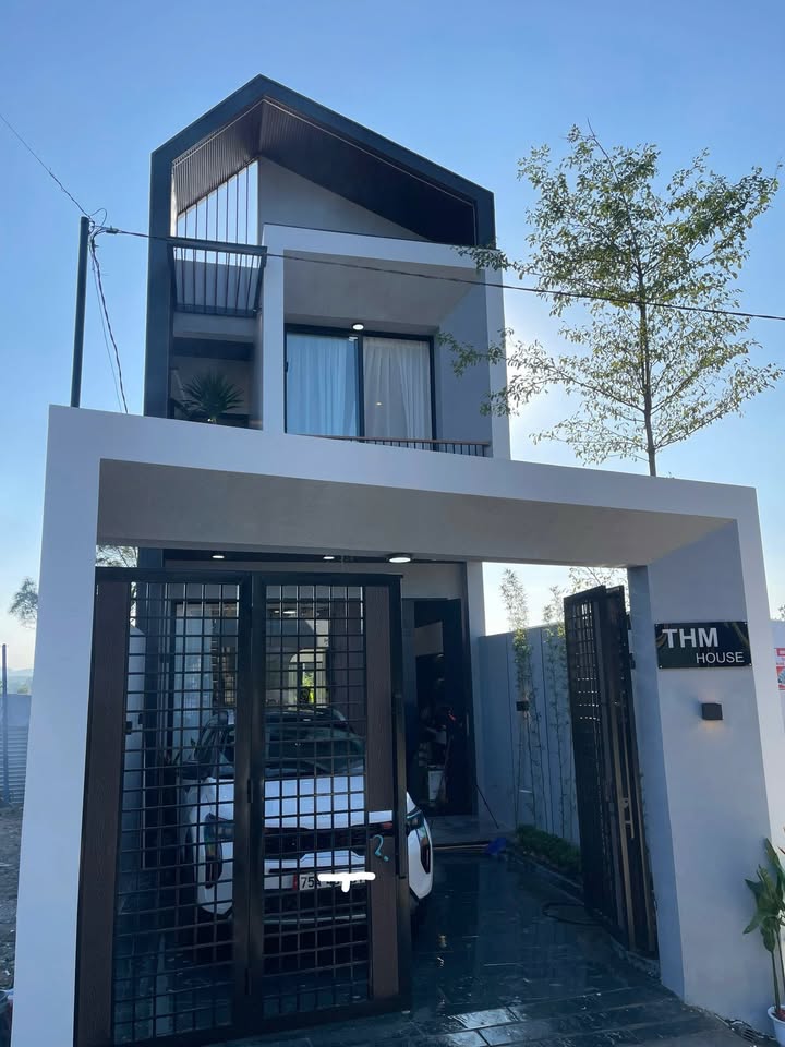 Nhà 2 tầng Thủy Xuân 100m² giá 3.08 tỷ - Không gian sống lý tưởng!