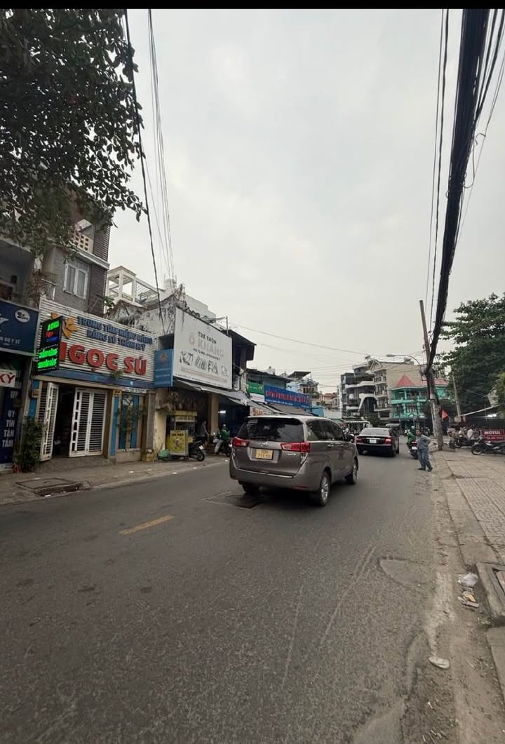 Bán gấp FrontHouse mặt tiền đường Nguyễn Lý, Tân Phú 112m² giá 14 tỷ - Kinh doanh sầm uất!