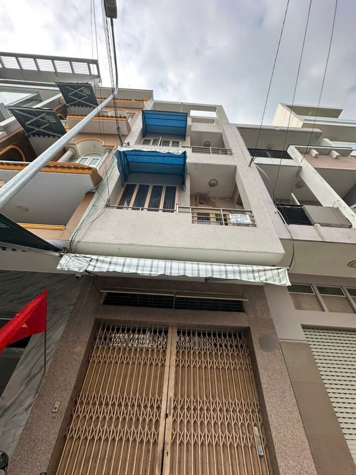 Bán gấp FrontHouse mặt tiền đường Nguyễn Hậu, Tân Phú 65m² giá 13.2 tỷ - Đầu tư sinh lời!