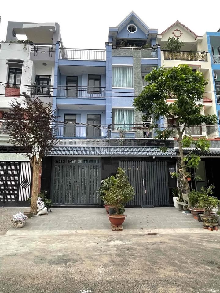 Nhà mặt tiền cho thuê tại Bình Tân 240m² giá 25 triệu - Phù hợp làm văn phòng, spa!