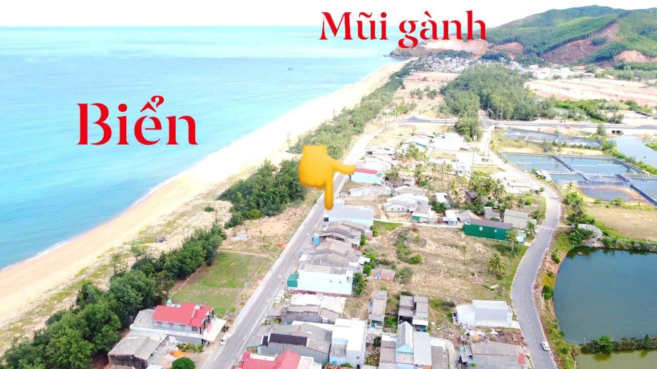 Nhà mặt biển tại Hoài Hải 176m² giá 1.2 tỷ - Đầu tư sinh lời ngay!