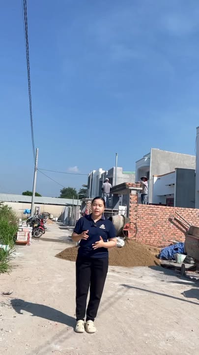 Nhà gác lửng 3PN tại Tân Triều 84m² giá 1.4 tỷ - Sân ô tô 7 chỗ thoải mái!