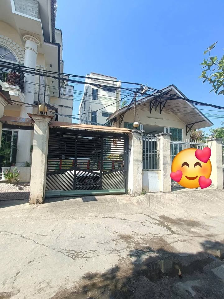 Nhà nghỉ dưỡng Cầu Rạch Tra - 161m² giá 4.5 tỷ - Đầu tư sinh lời ngay!