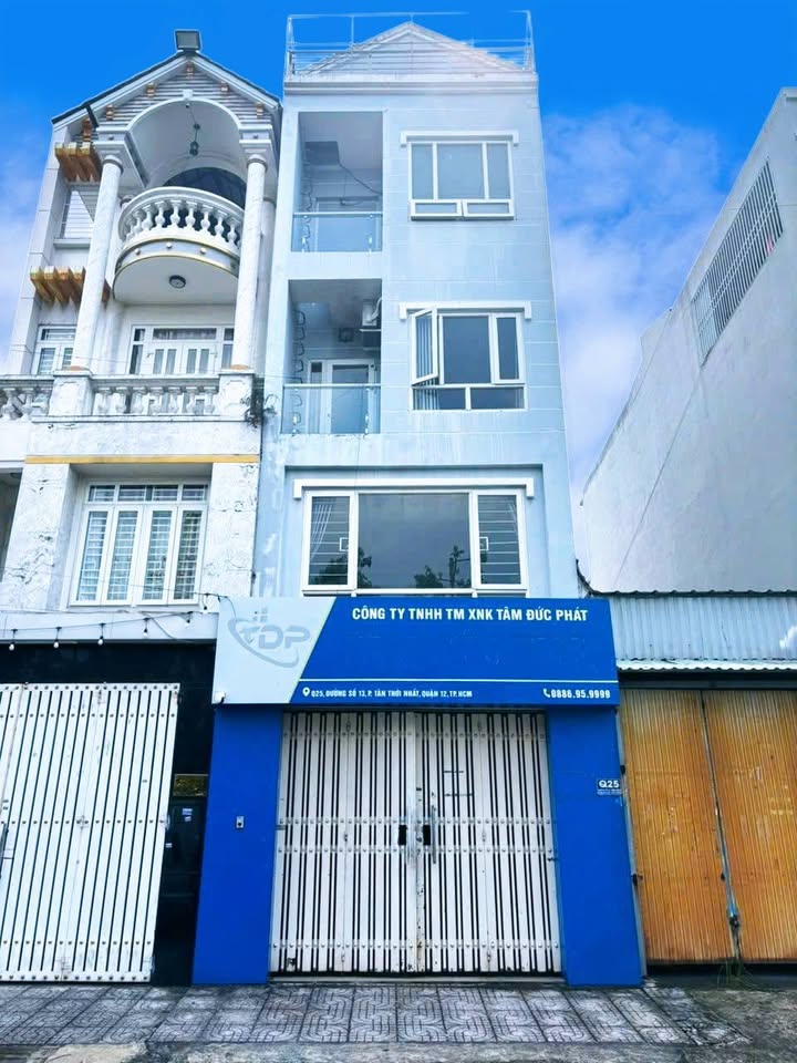 Nhà 3 lầu cho thuê tại khu 38ha Dương Thị Giang, Q12 - 18 triệu/tháng, tiện ở và làm việc ngay!