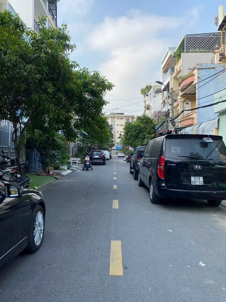 FrontHouse Đường số 20, Gò Vấp 120m² giá 15.8 tỷ - Cho thuê 38 triệu/tháng!