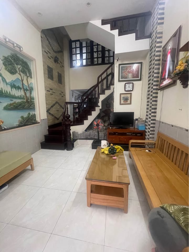 Nhà nguyên căn hẻm Lê Đức Thọ, Quận Gò Vấp 60m² giá 17 triệu - Tiện nghi đầy đủ, sẵn sàng cho thuê!