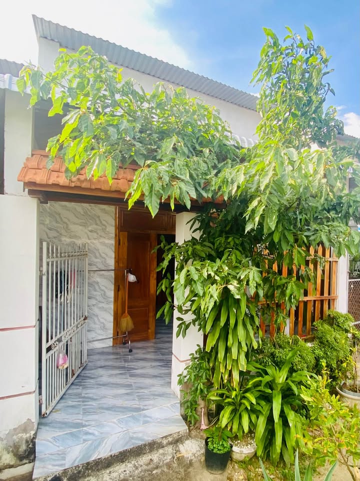 Nhà riêng thôn Hoàng Vũ, xã Văn Đăng 50m² giá 420 triệu - Sẵn sàng vào ở ngay!