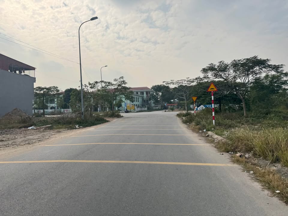 Đất nền Vân Dương Bắc Ninh 180m² giá 12 tỷ - Vị trí đắc địa cho kinh doanh