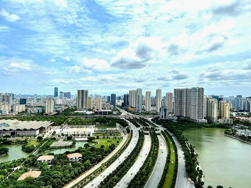 Căn hộ 3PN2VS Vinhomes Greenbay Mễ Trì 87m² giá chỉ 1.x tỷ - Full nội thất cao cấp!