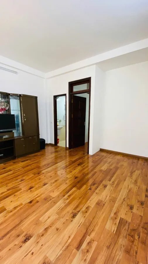 Nhà 2 Mặt Ngõ Nguyễn Trãi, Thanh Xuân 60m² giá 18.1 tỷ - Vị trí đắc địa, thang máy tiện nghi!