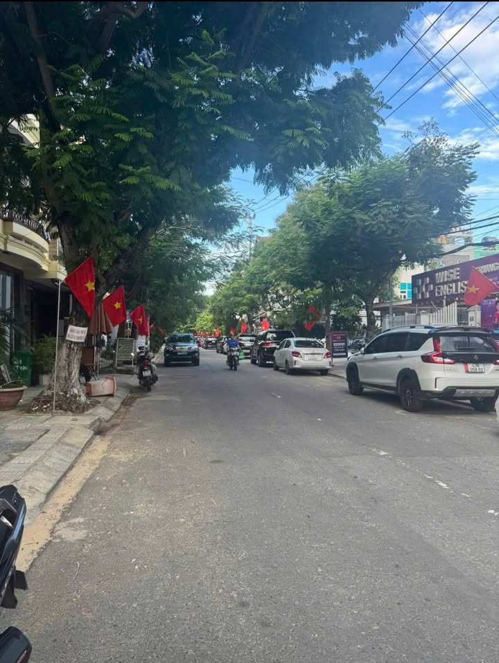 Bán gấp nhà 6 tầng mặt đường Trần Văn Dư, Ngũ Hành Sơn, Đà Nẵng 80m² - Đầu tư sinh lời cao!