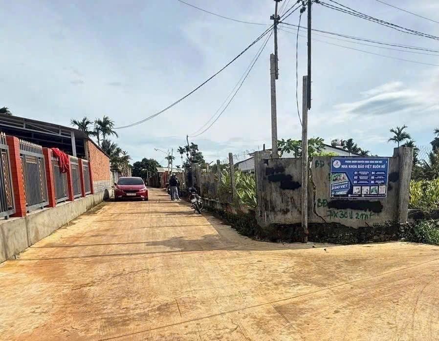 Đất 2 mặt tiền đường Lê Hồng Sơn, Buôn Hồ 210m² giá 770 triệu - Cơ hội đầu tư không thể bỏ lỡ!