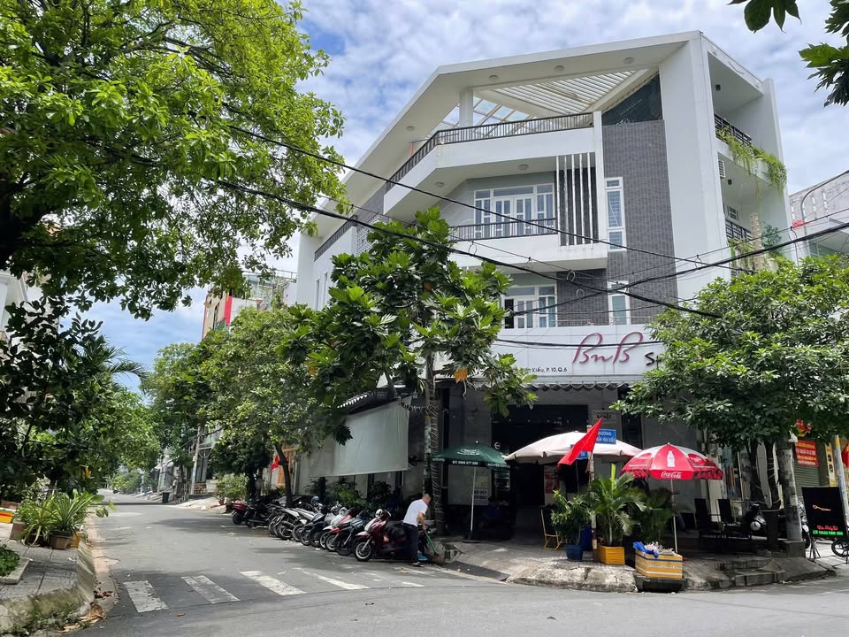 Nhà góc Trần Văn Kiểu, Quận 6, 100m² giá 18.5 tỷ - Mặt tiền kinh doanh đắc địa!