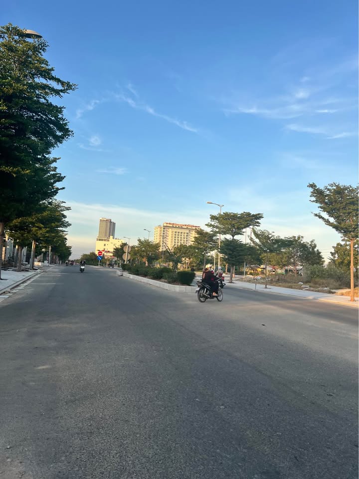 Nhà nguyên căn cho thuê tại Trần Quý Cáp, Phường Đông Hải - Diện tích 89.6m², sân rộng, phù hợp gia đình nhỏ!