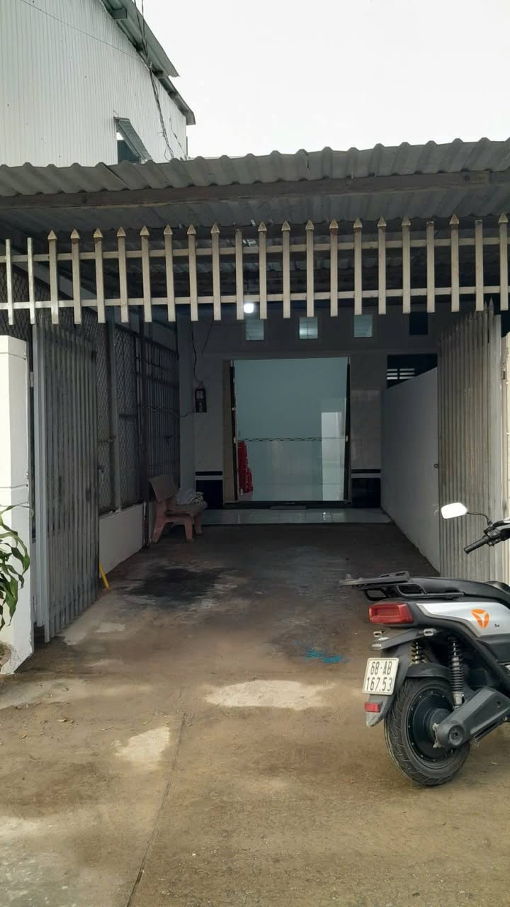 Nhà cho thuê đường Chu Văn An, Châu Đốc, An Giang 94m² - Giá chỉ 4.5 triệu/tháng!