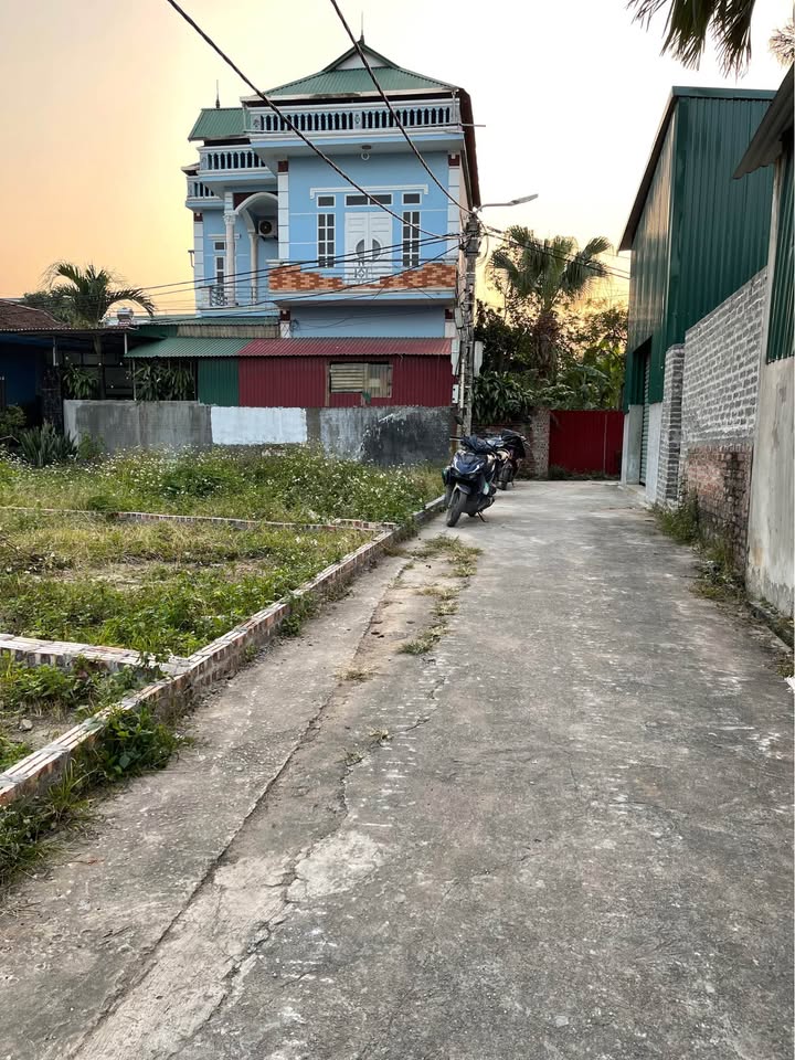 Đất nền Tổ Dân Phố Thuận SN, Phường Trạm Lộ, 61m² giá 2 tỷ - Cơ hội đầu tư tuyệt vời!