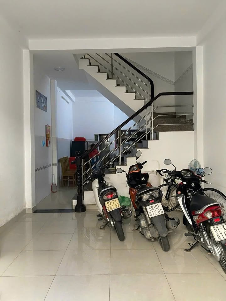 Nhà cho thuê tại Công viên Tân Phú 60m² giá 15 triệu - Vị trí đắc địa, an ninh!