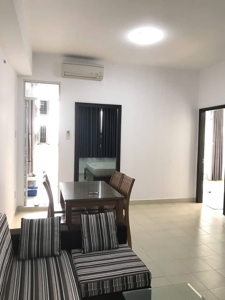 Căn hộ Tanibuilding Sơn Kỳ 67m² giá 9.9 triệu - Full nội thất, vào ở ngay!