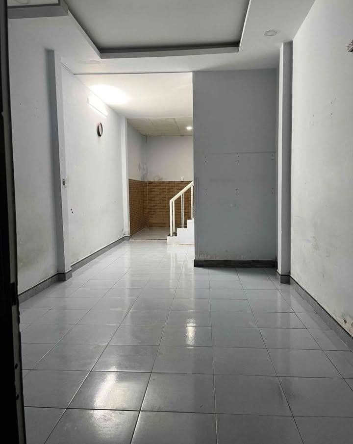 Nhà nguyên căn cho thuê tại hẻm 149 Trịnh Đình Trọng, Tân Phú - Chỉ 8 triệu/tháng!