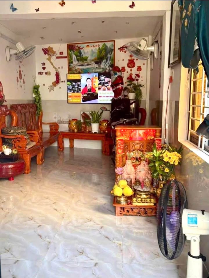 Nhà 3 tầng hẻm cạn 1 tháng 5, Phường Quy Nhơn 40m² giá 1.75 tỷ - Thiết kế đẹp lung linh!