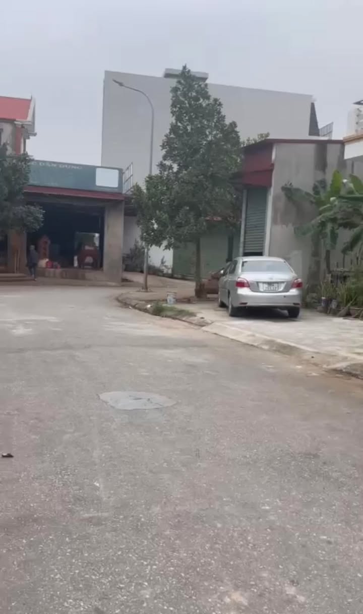 Đất nền Phường Dĩnh Trì, Bắc Giang 90m² - Kinh doanh sầm uất, giá thỏa thuận!