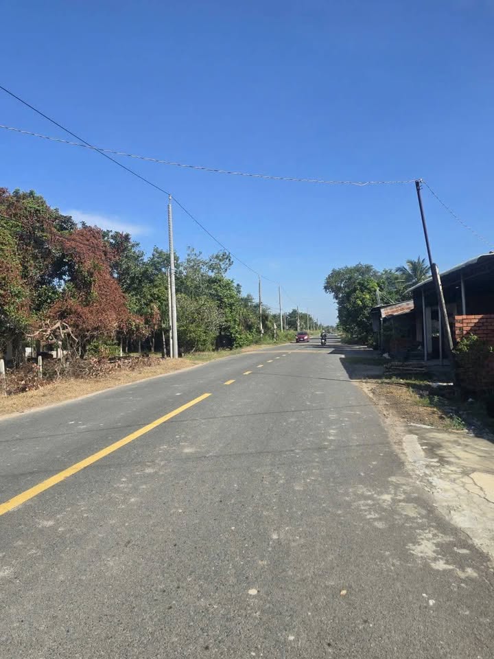 Đất nền Hòa Thạnh Châu Thành 560m² giá 400 triệu - Kinh doanh tốt, đầu tư sinh lời!